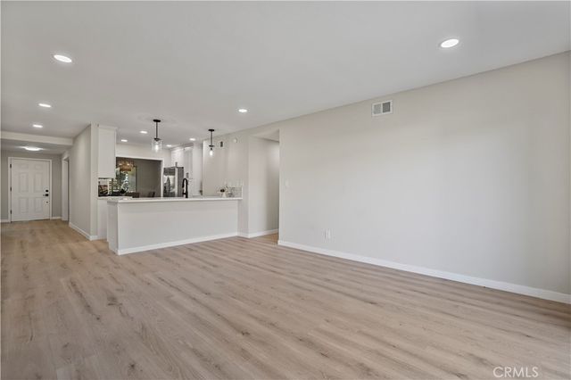 19615 Cedarcreek, Canyon Country, CA 91351