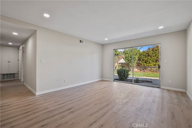 19615 Cedarcreek, Canyon Country, CA 91351