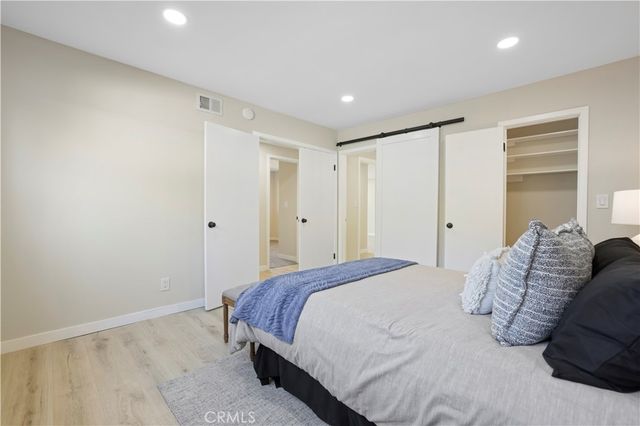 19615 Cedarcreek, Canyon Country, CA 91351