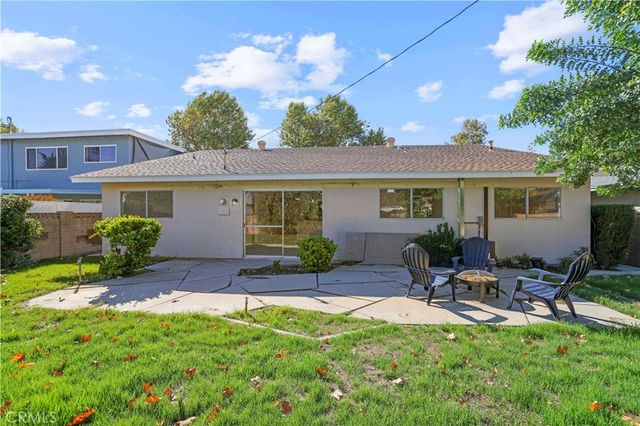 19615 Cedarcreek, Canyon Country, CA 91351