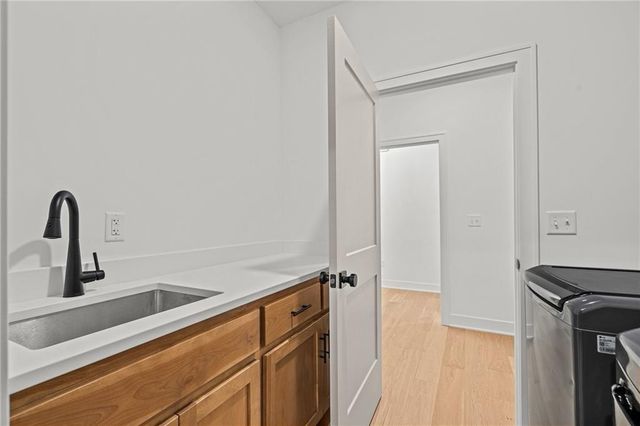 11808 E 231st Street, Peculiar, MO 64078