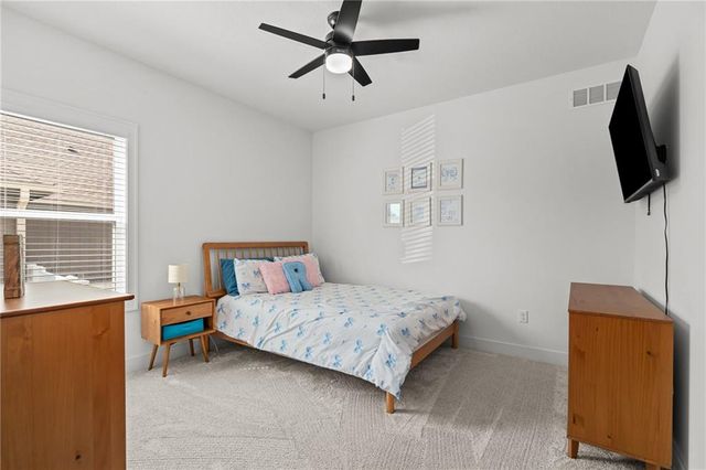 11808 E 231st Street, Peculiar, MO 64078