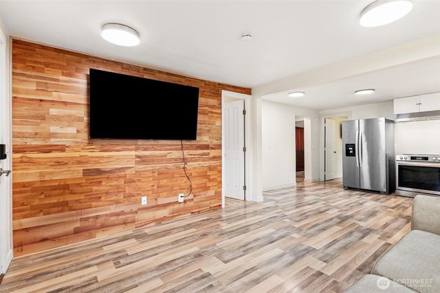 4434 Forest Drive, Everett, WA 98203