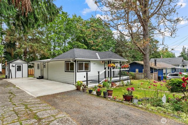 4434 Forest Drive, Everett, WA 98203