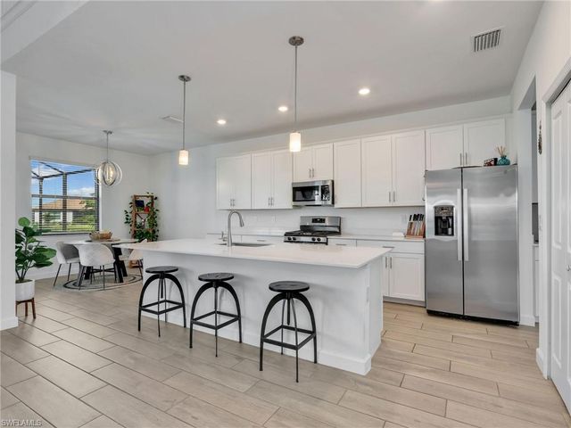 20438 Napa LOOP, Estero, FL 33928