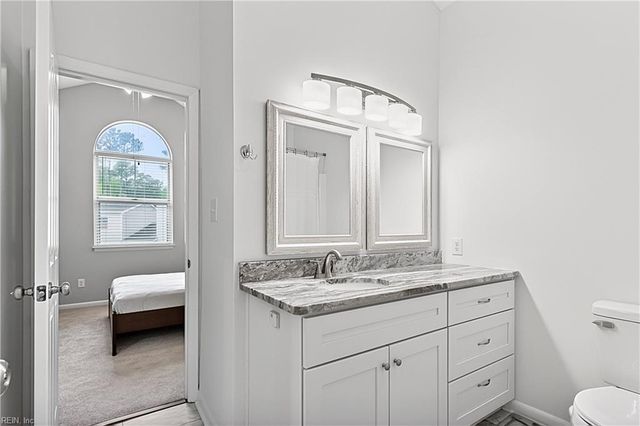 918 Woodcreek DR, Newport News, VA 23608