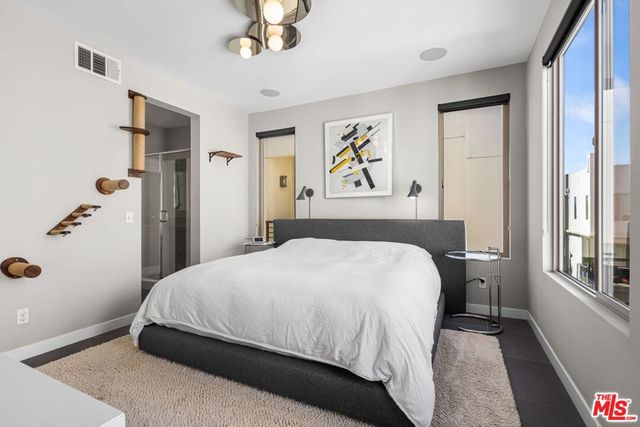 19 Ebb Tide Circle, Newport Beach, CA 92663