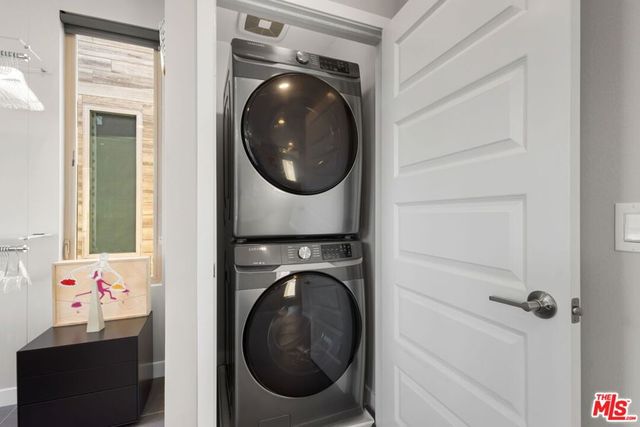 19 Ebb Tide Circle, Newport Beach, CA 92663