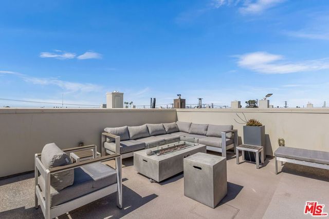 19 Ebb Tide Circle, Newport Beach, CA 92663