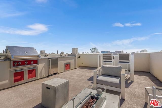 19 Ebb Tide Circle, Newport Beach, CA 92663