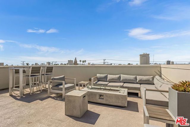 19 Ebb Tide Circle, Newport Beach, CA 92663