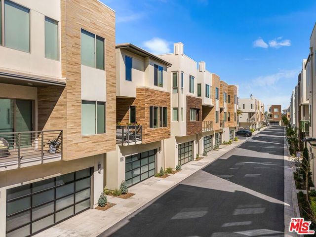 19 Ebb Tide Circle, Newport Beach, CA 92663