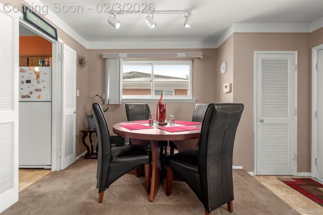 8512 Norborne Avenue, Dearborn Heights, MI 48127