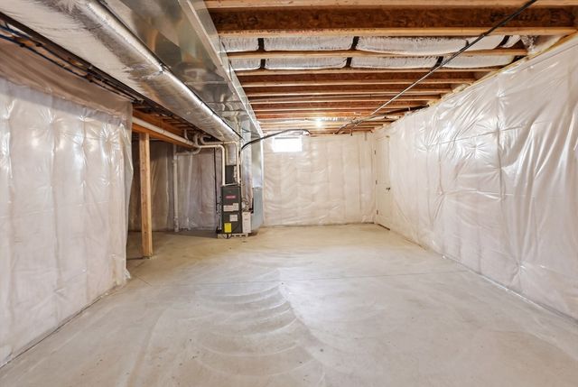 51 Three Rivers Dr, Kingston, MA 02364