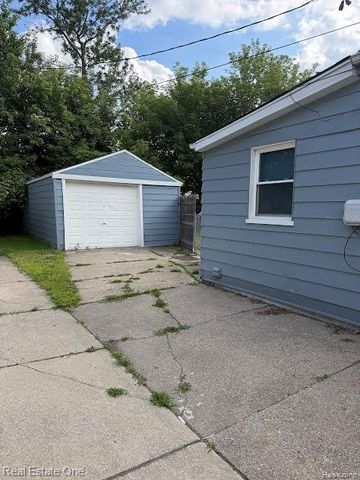 540 Camden Street, Ferndale, MI 48220
