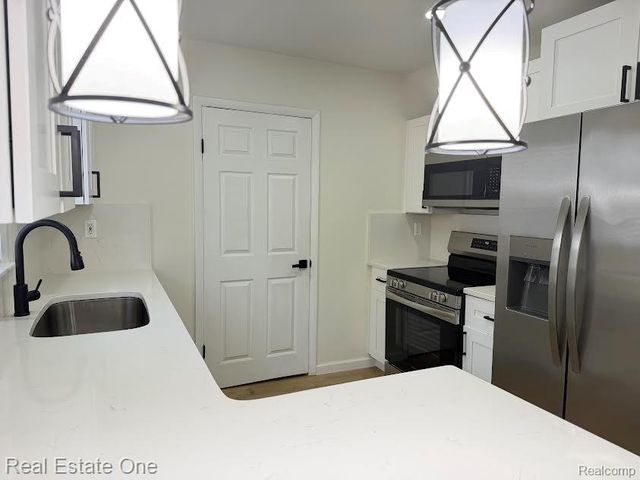 540 Camden Street, Ferndale, MI 48220