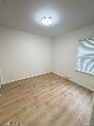 540 Camden Street, Ferndale, MI 48220