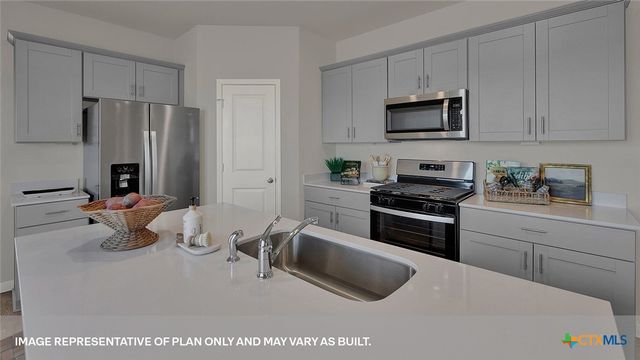 136 RAYMONDVILLE Path, San Marcos, TX 78666