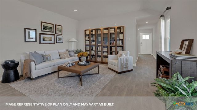 136 RAYMONDVILLE Path, San Marcos, TX 78666