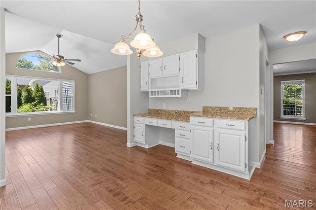 32 Muirfield Hill Court S, Unincorporated, MO 63304