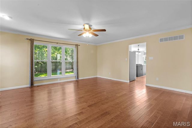 32 Muirfield Hill Court S, Unincorporated, MO 63304