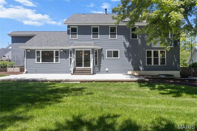 32 Muirfield Hill Court S, Unincorporated, MO 63304
