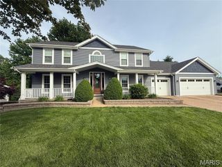 32 Muirfield Hill Court S, Unincorporated, MO 63304