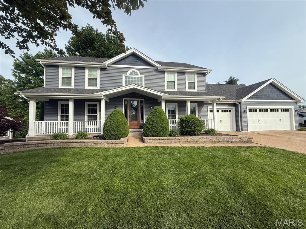 32 Muirfield Hill Court S, Unincorporated, MO 63304