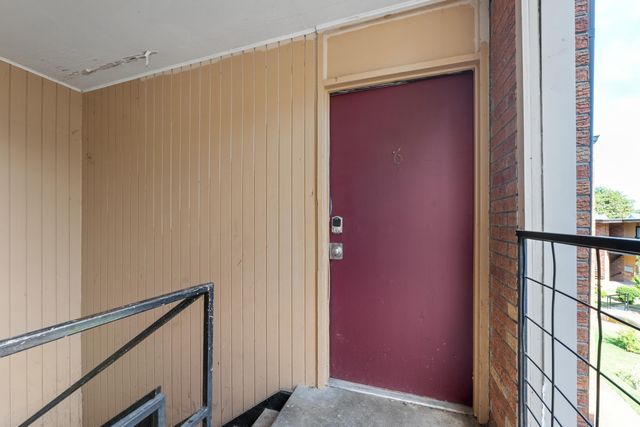 105 N Belvedere Blvd Apt 6, Memphis, TN 38104