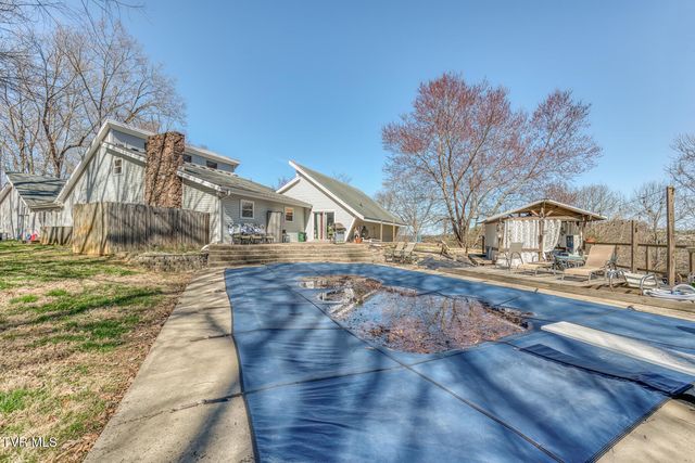 16 Chaucer Court, Gray, TN 37615