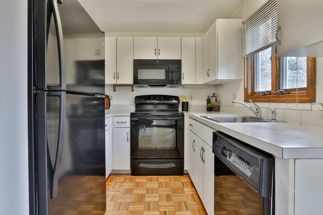 804 Reynolds Dr 804, Saugus, MA 01906