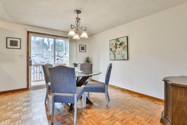 804 Reynolds Dr 804, Saugus, MA 01906