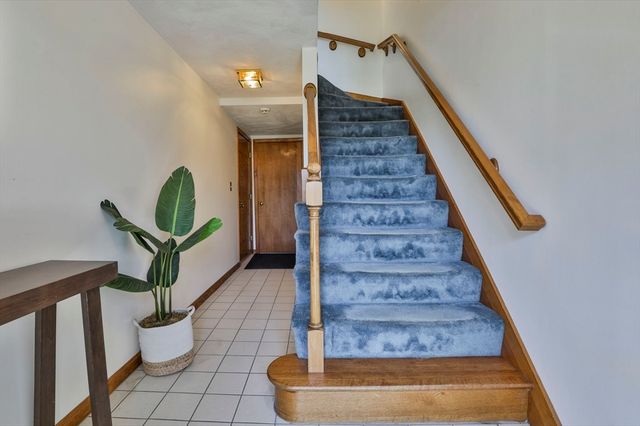 804 Reynolds Dr 804, Saugus, MA 01906