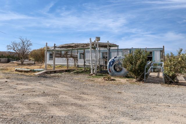 310 El Cerro Loop, Los Lunas, NM 87031