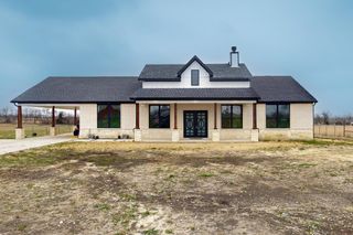 204 County Road 1001, Greenville, TX 75401
