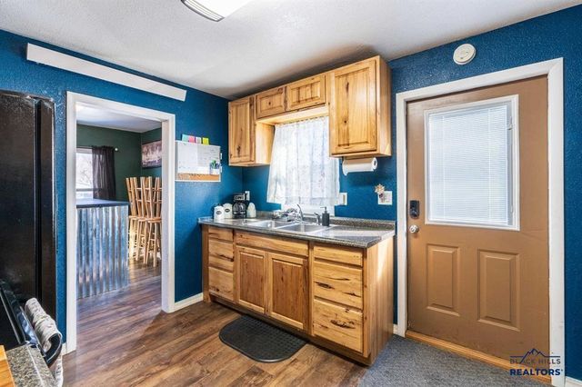305 E WATERTOWN, Rapid City, SD 57701