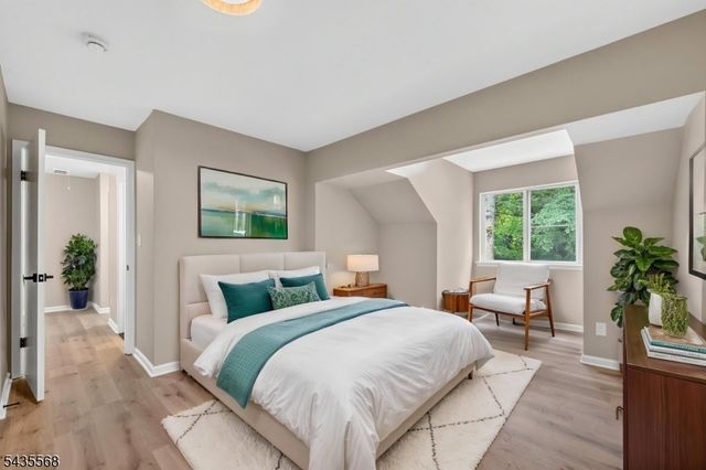 32 Woods Edge Dr, Roxbury Twp., NJ 07876