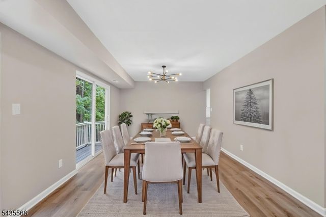 32 Woods Edge Dr, Roxbury Twp., NJ 07876
