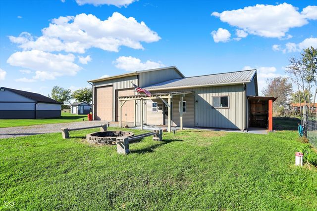 940 W 1090 N, Fountaintown, IN 46130