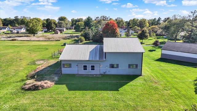 940 W 1090 N, Fountaintown, IN 46130