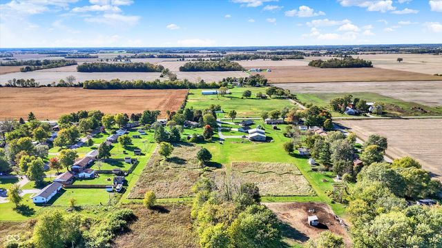 940 W 1090 N, Fountaintown, IN 46130