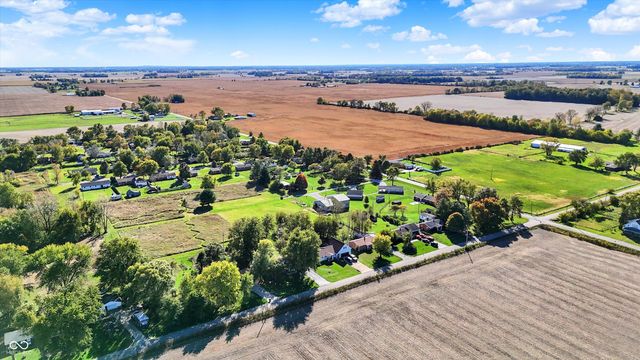 940 W 1090 N, Fountaintown, IN 46130