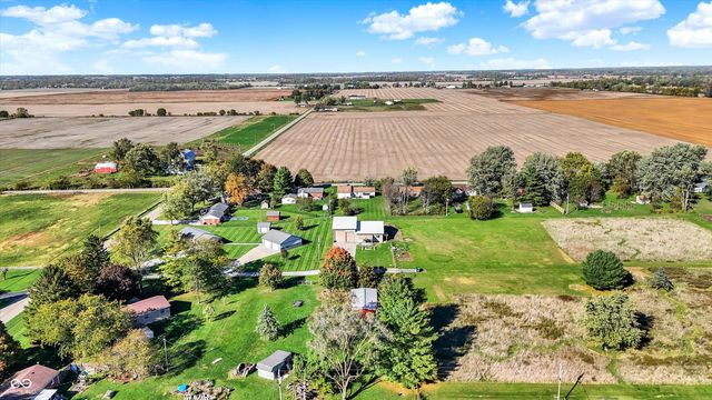 940 W 1090 N, Fountaintown, IN 46130