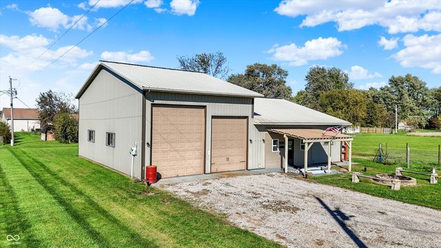 940 W 1090 N, Fountaintown, IN 46130