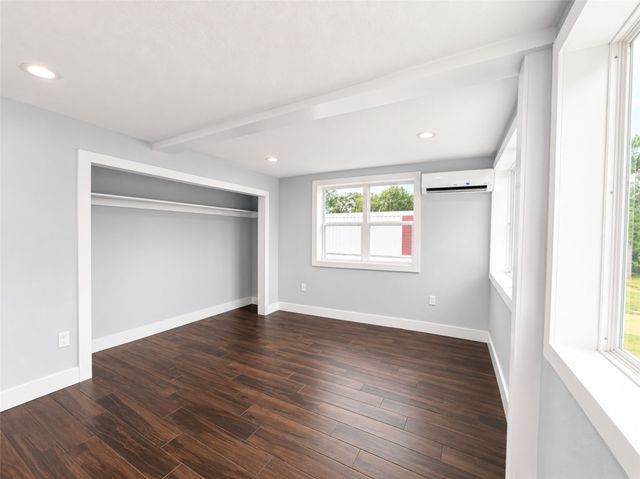 1224 Kennie Drive, Commerce, TX 75428