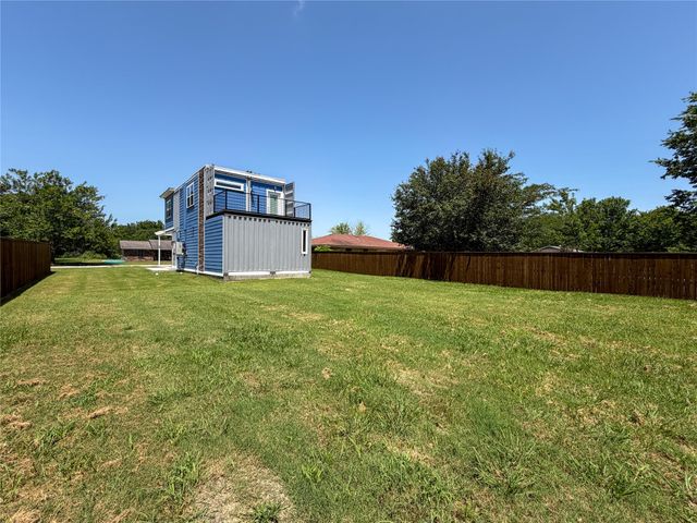 1224 Kennie Drive, Commerce, TX 75428