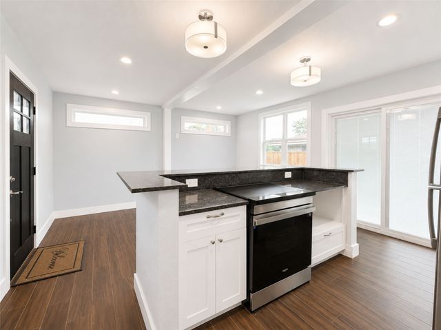 1224 Kennie Drive, Commerce, TX 75428