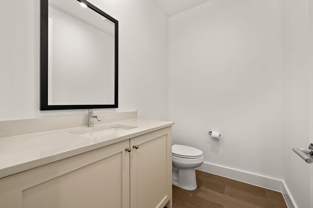 5900 Moondust LN, Austin, TX 78730