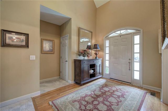 6 Devon Court, Cartersville, GA 30120