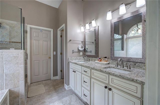 6 Devon Court, Cartersville, GA 30120